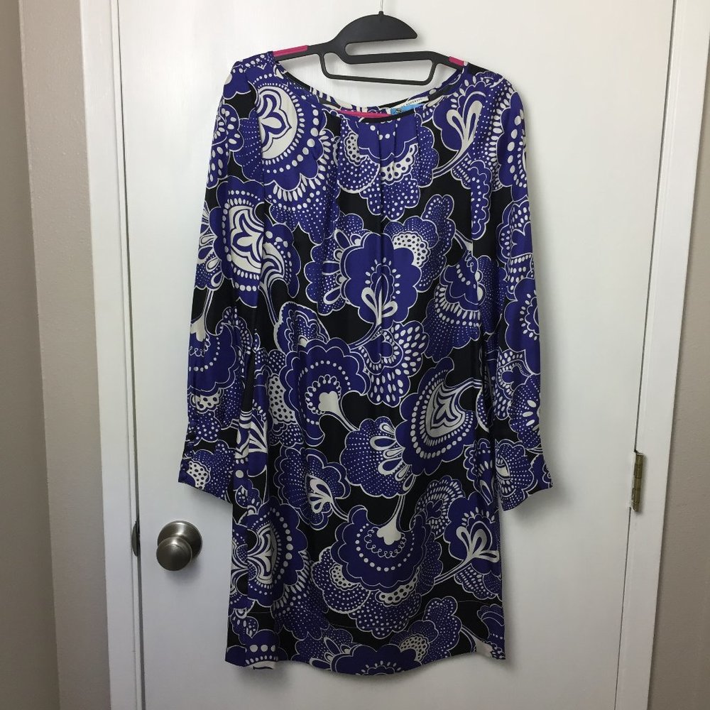 Banana Republic 100% Silk L/S Dress size 4P